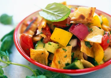 Sallad med pitabröd