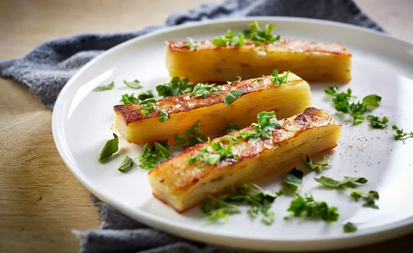 Pommes Anna with Castello Creamy Blue Cheese