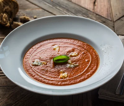 Hjemmelaget tomatsuppe