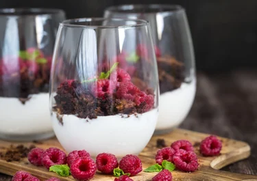 Berries with Chocolate Cream