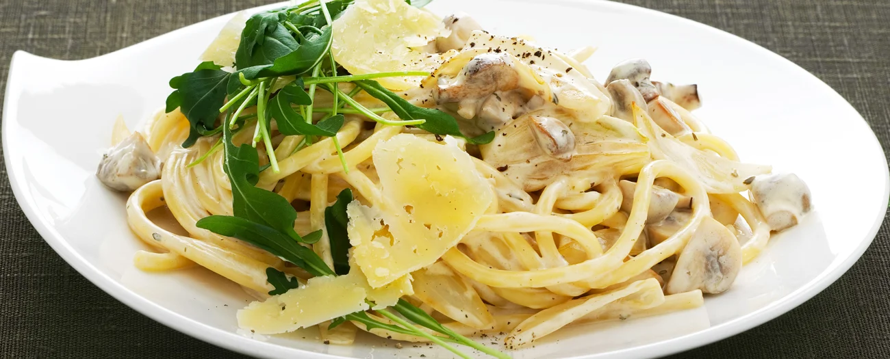 Pasta med krämig svampsås