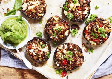 Fylld portabello med örtig bönröra