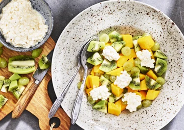 Fruktsallad med cottage cheese