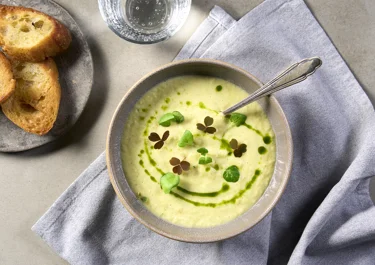Broccoli- en aardappelsoep