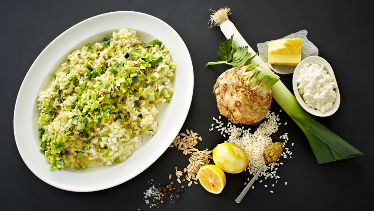 Porrerisotto med hytteost og sprød topping