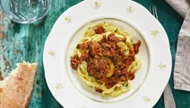 Tagliatelle bolognese med zucchini