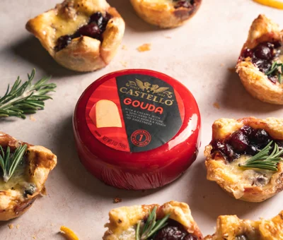 Gouda Spiced Cranberry Tartlets