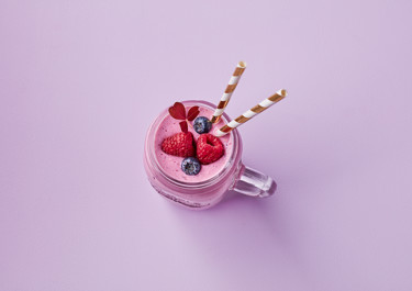 Skyr smoothie with oats 