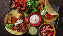 Fajitas med kyckling och mangodressing