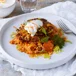 Gröna biffar med linsgryta och apelsinyoghurt
