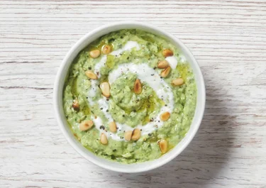 Lactose-free yogurt dip