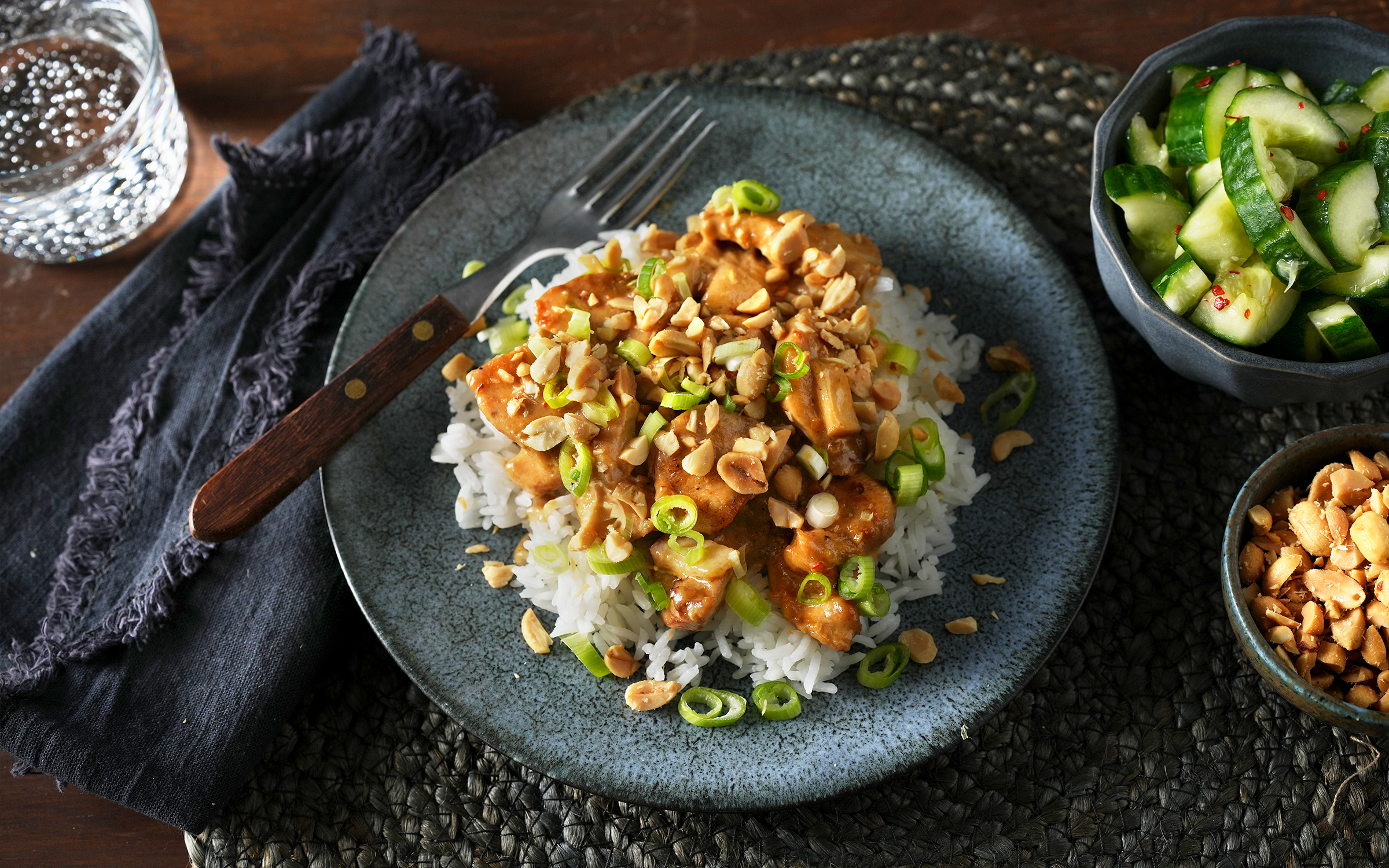 Kyckling i jordnötssås