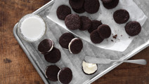 Chokladkex med vaniljfyllning