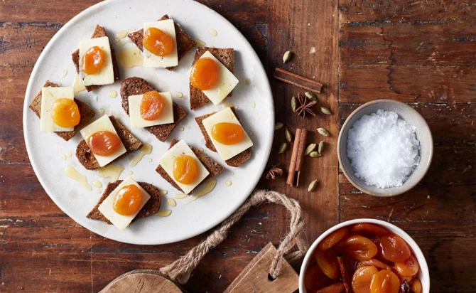 Mature cheddar with pickled apricots