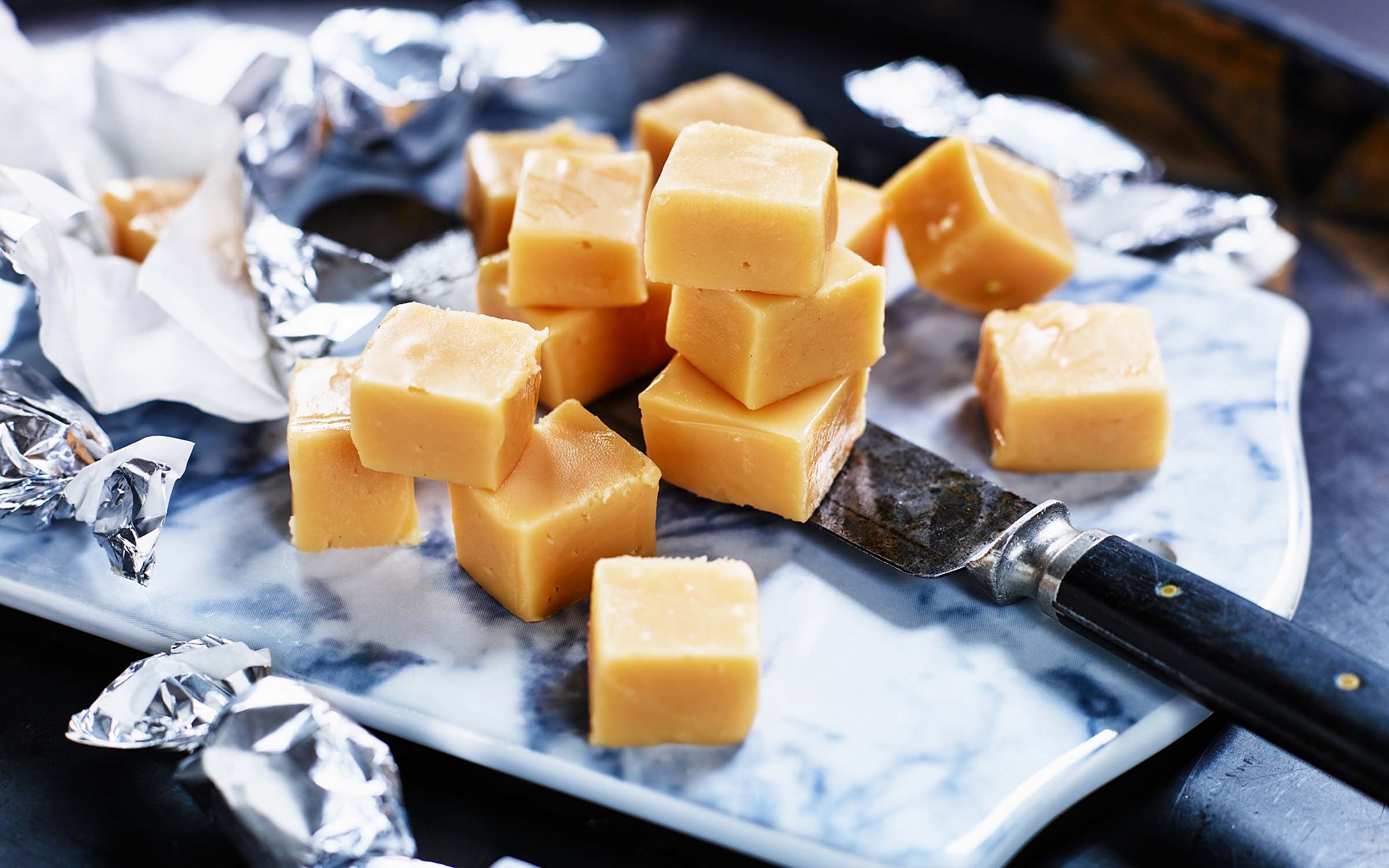 Vit chokladfudge med Kvibille ädel