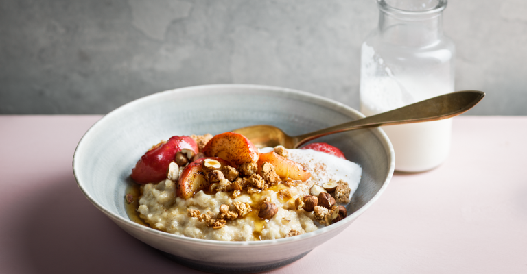 شوفان بالتفاح والقرفة