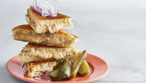 Tuna melt sandwich