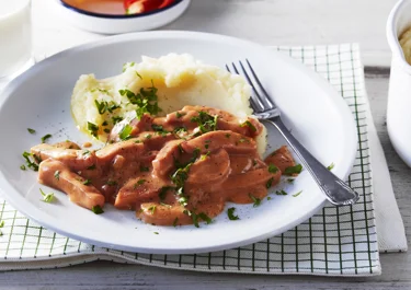 Korv stroganoff med potatismos