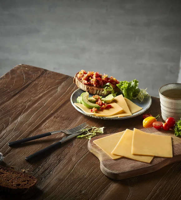 Bruschetta au cheddar et à l’avocat