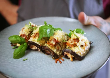Aubergine rolls