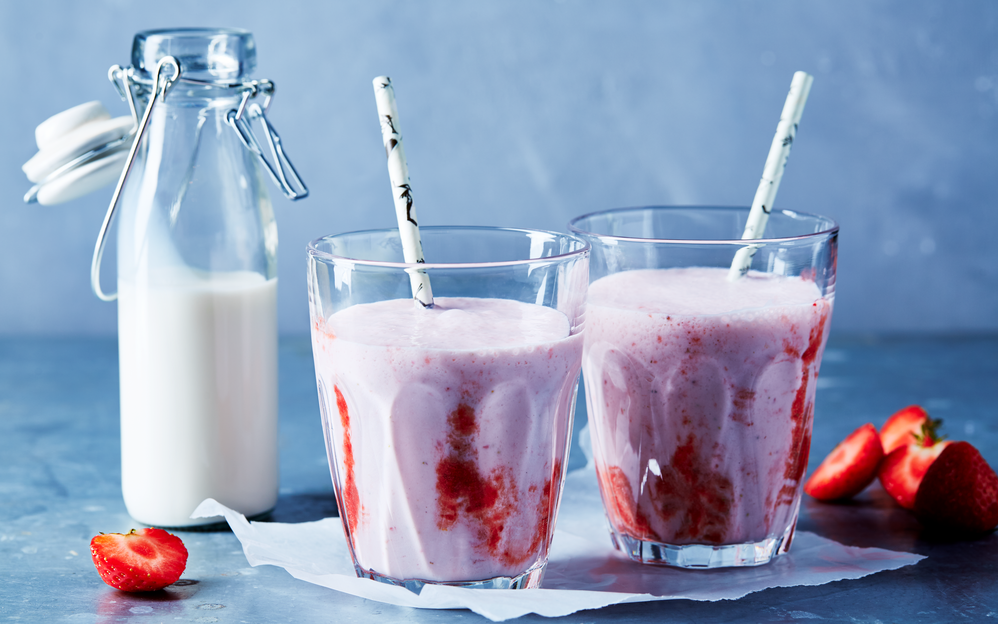 Erdbeer Milchshake mit Vanilleeis - Rezept | Arla - Rezept