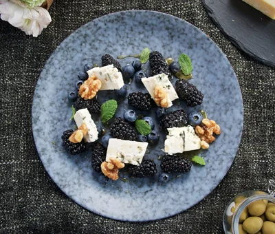 Blue Cheese with berries and walnuts