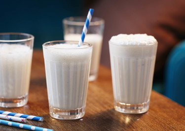 Banaaniproteiinipirtelö piimällä