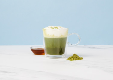 Laktosefri matcha latte