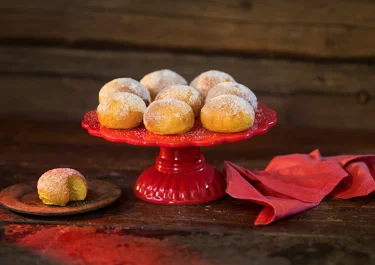 Släta lussebullar med socker
