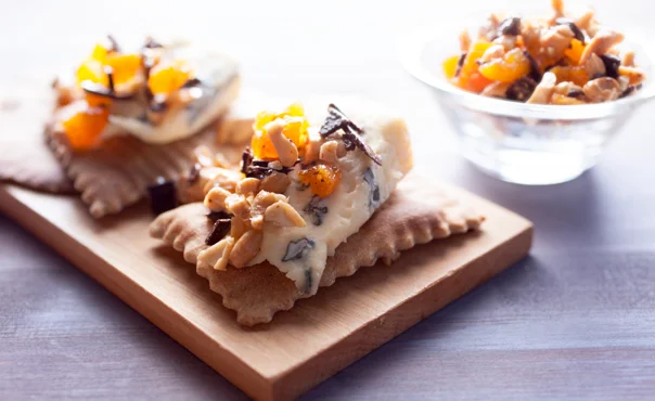 Chocolate, apricot and nut compote for cheese