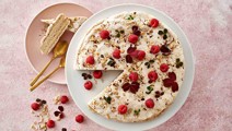 Fragilité eli pähkinämarenki-mokkakakku