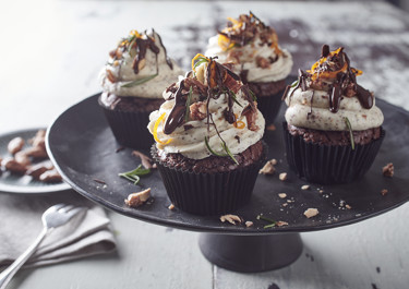 Σοκολατένια cupcakes με επικάλυψη τυριού κρέμα