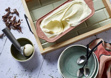 Vaniljeis af vaniljesauce