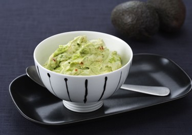 Tulinen guacamole