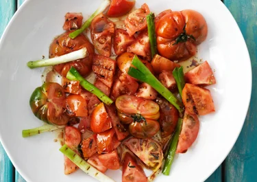 Grillad tomatsallad