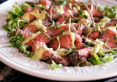 Viltbiff med senapsdressing