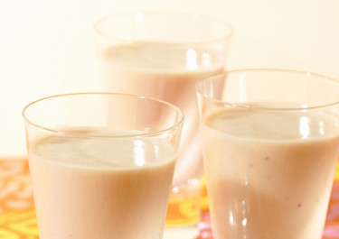 Banaani-appelsiinijuoma