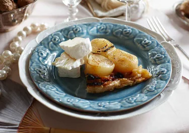 Tarte tatin med lök och ost