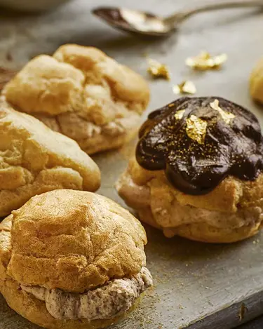 CINNAMON PROFITEROLES