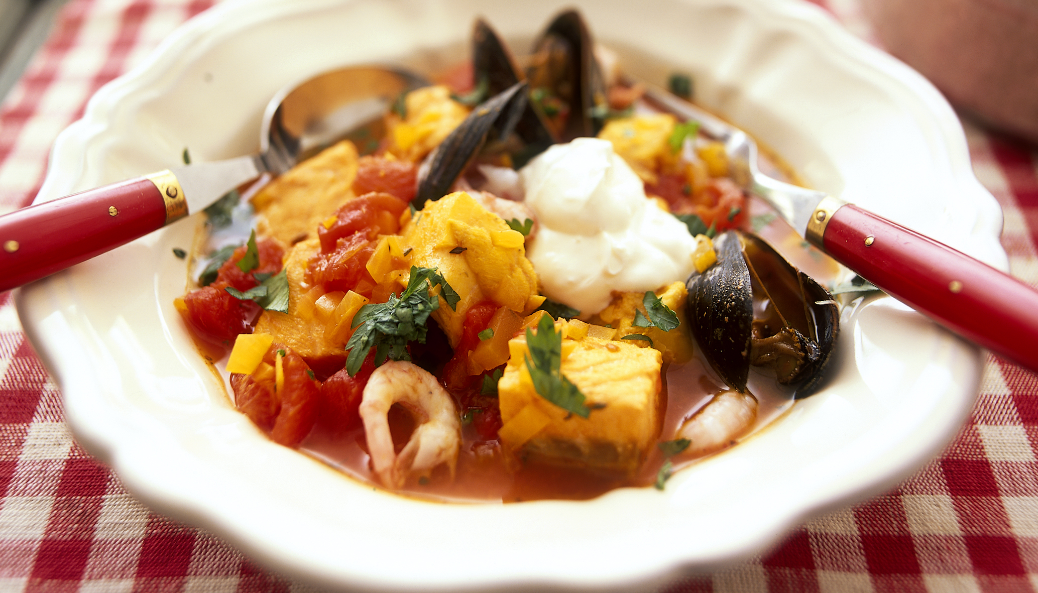 Bouillabaisse Recipe | Arla Recipe | Arla UK