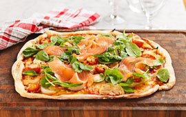 Pinaatti-lohipizza