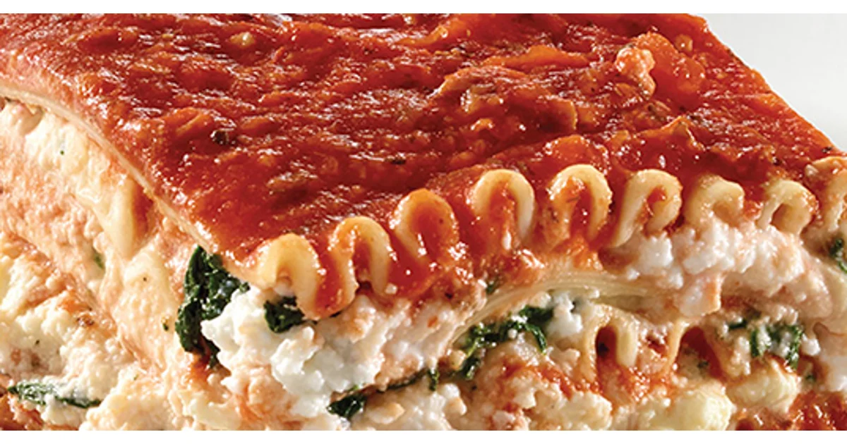 Lasagne à la ricotta et à la sauce à la viande avec Mozzarella Tre Stelle®