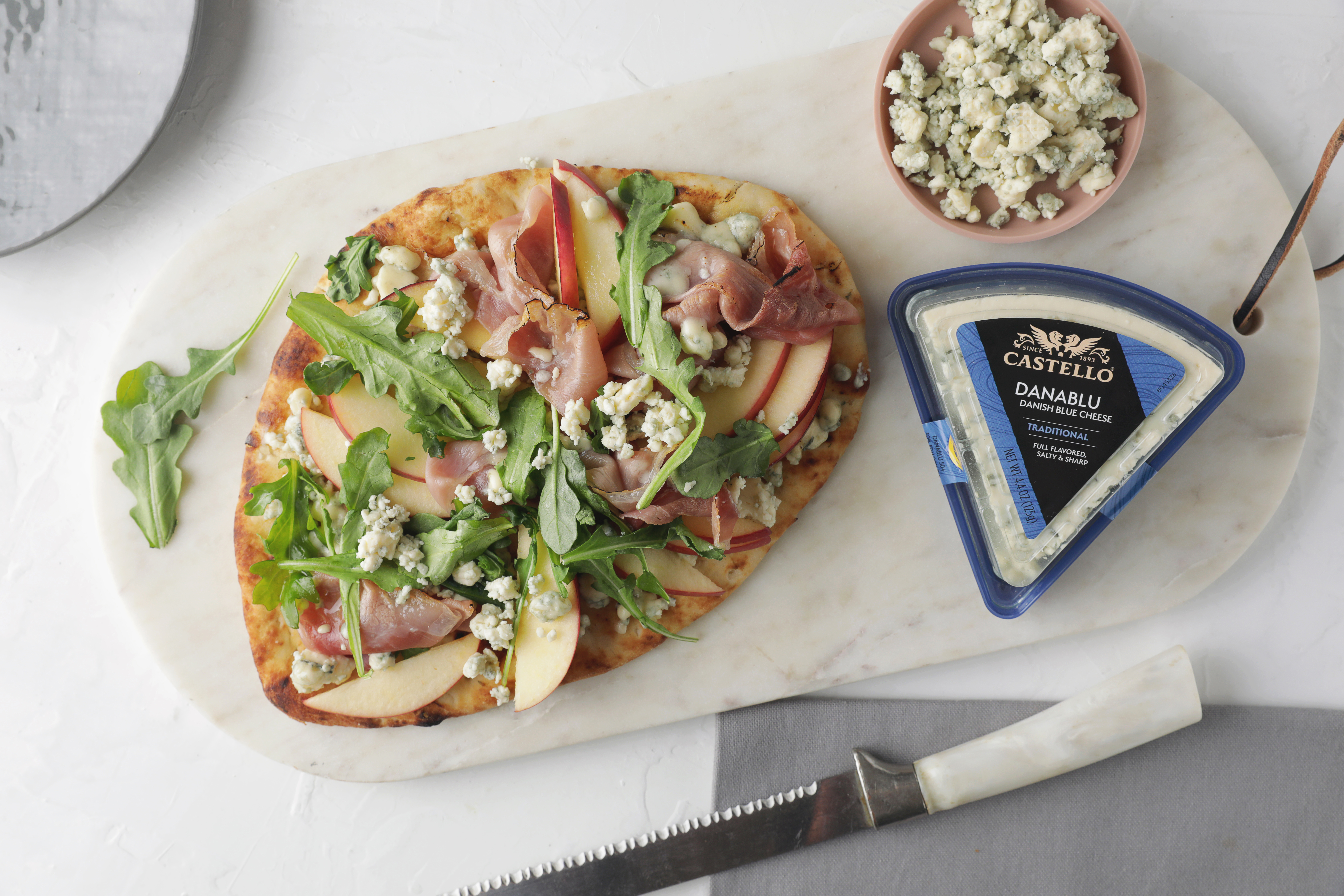 Blue Cheese Flatbread with Apple and Prosciutto