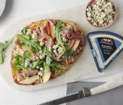 Blue Cheese Flatbread with Apple and Prosciutto