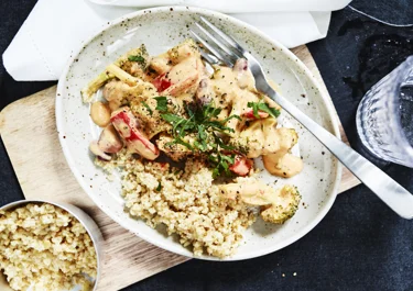 Blandade bönor med bulgur och broccoli