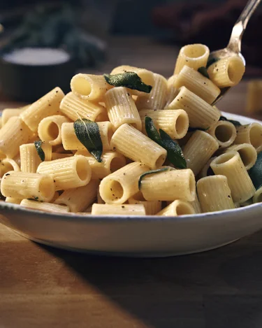 Pasta med salviesmør