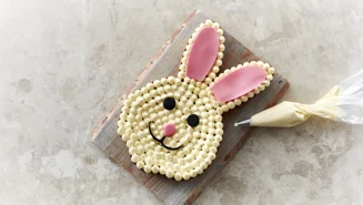 Easter bunny cake