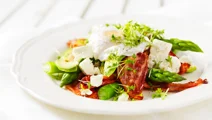 Aspergesalade met ei