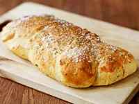Bröd som jäser i långpanna över natten sparar din tid.