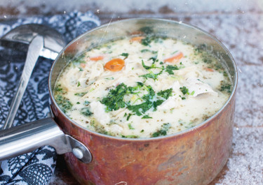 Kermainen kananuudelikeitto